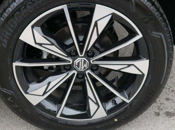 MG HS 1.5 T-GDI Trophy 5dr DCT