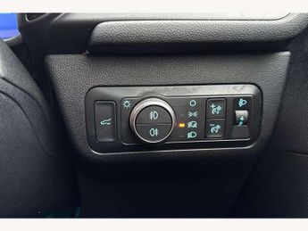 Ford Kuga 2.5 FHEV ST-Line X Edition 5dr CVT