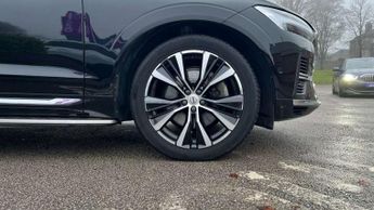 Volvo XC60 2.0 T8 [455] RC PHEV Ultimate Dark 5dr AWD Gtron