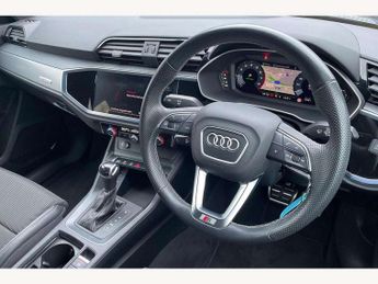 Audi Q3 35 TFSI S Line 5dr S Tronic