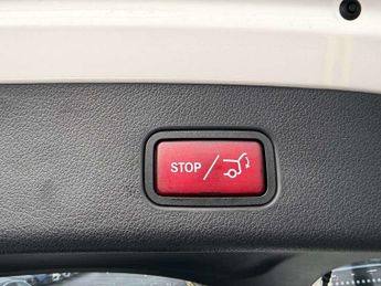 Mercedes-Benz GLC GLC 300e 4Matic Urban Edition 5dr 9G-Tronic