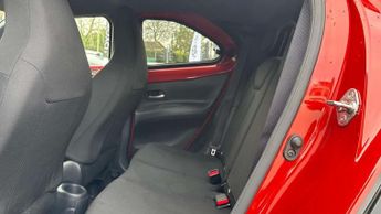 Toyota Aygo X 1.0 VVT-i Edge 5dr Auto