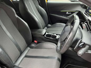 Peugeot 208 1.2 PureTech 100 GT 5dr EAT8