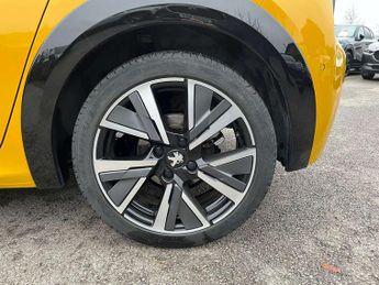 Peugeot 208 1.2 PureTech 100 GT 5dr EAT8