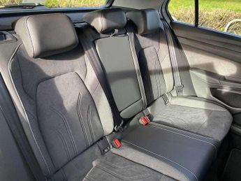 Volkswagen Golf 1.5 eTSI Style 5dr DSG