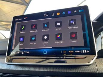 Volkswagen Golf 1.5 eTSI Style 5dr DSG