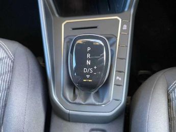 Volkswagen Polo 1.0 TSI 115 R-Line 5dr DSG