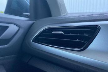 Volkswagen T-Roc 1.5 TSI Life 5dr DSG