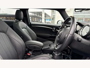 MINI Hatchback 2.0 Cooper S Exclusive 3dr Auto