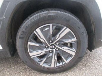 Hyundai Tucson 1.6 TGDi Hybrid 230 SE Connect 5dr 2WD Auto