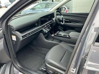 Hyundai Tucson 1.6T Plug-in Hybrid Premium 5dr 4WD Auto