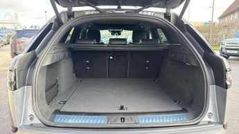 Land Rover Range Rover Velar 2.0 D200 MHEV Dynamic SE 5dr Auto
