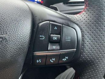 Ford Focus 1.0 EcoBoost Hybrid mHEV 155 ST-Line X 5dr Auto