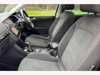 Volkswagen Tiguan 2.0 TDI Elegance 5dr DSG