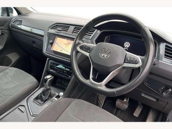 Volkswagen Tiguan 2.0 TDI Elegance 5dr DSG