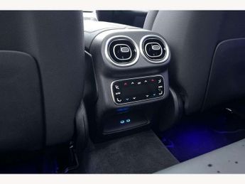 Mercedes-Benz GLC GLC 300 4Matic AMG Line Premium Plus 5dr 9G-Tronic