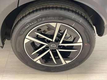 Nissan Juke 1.0 DiG-T N-Connecta 5dr DCT