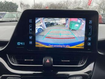 Toyota C-HR 1.8 Hybrid Icon 5dr CVT