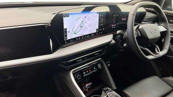 Audi Q5 2.0 TFSI e Quattro 299 S Line 5dr S Tronic