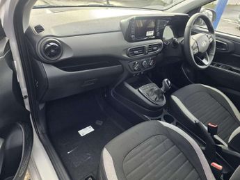 Hyundai i10 1.0 [63] Advance 5dr Auto [Nav]