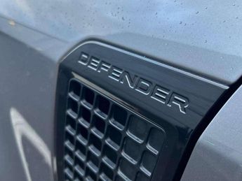 Land Rover Defender 3.0 D250 X-Dynamic HSE 90 3dr Auto