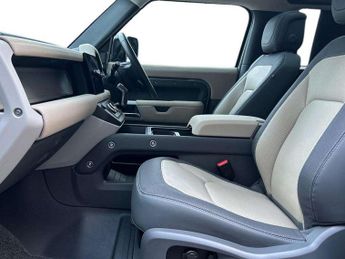 Land Rover Defender 3.0 D250 X-Dynamic HSE 90 3dr Auto