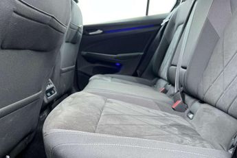 Volkswagen Golf 1.5 eTSI 150 Style 5dr DSG