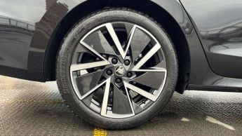 Skoda Octavia Estate 1.5 TSI 150 e-TEC Sportline 5dr DSG