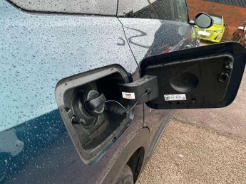 Vauxhall Grandland 1.2 Hybrid [136] Ultimate 5dr e-DCT6 [Pan Roof]