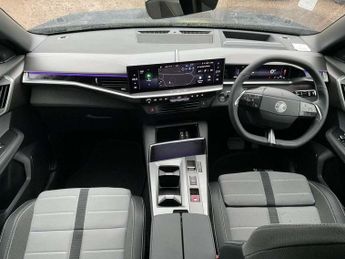 Vauxhall Grandland 1.2 Hybrid [136] Ultimate 5dr e-DCT6 [Pan Roof]