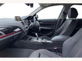 BMW 1 Series 118i [1.5] Sport 5dr [Nav] Step Auto