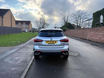 MG HS 1.5 T-GDI Trophy 5dr DCT