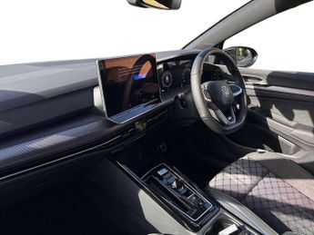 Volkswagen Golf 1.5 eTSI 150 Black Edition 5dr DSG