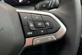 Volkswagen Golf 1.5 eTSI 150 Style 5dr DSG