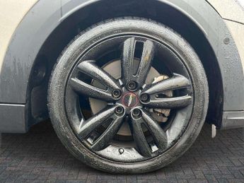 MINI Convertible 2.0 Cooper S Sport II 2dr Auto [Comfort/Nav Pack]