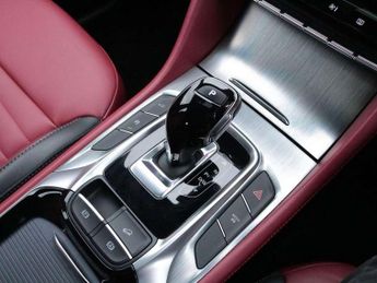 MG HS 1.5 T-GDI Exclusive 5dr DCT