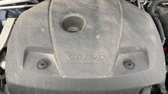 Volvo XC60 2.0 T8 [455] RC PHEV Ultimate Dark 5dr AWD Gtron