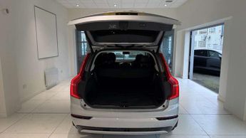 Volvo XC90 2.0 B5P Ultimate Dark 5dr AWD Geartronic