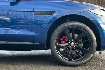 Jaguar F-Pace 2.0 D200 R-Dynamic Black 5dr Auto AWD