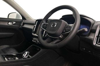 Volvo XC40 2.0 B4P Inscription 5dr Auto