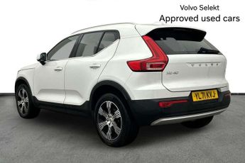 Volvo XC40 2.0 B4P Inscription 5dr Auto