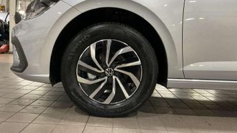 Volkswagen Polo 1.0 TSI Life 5dr DSG