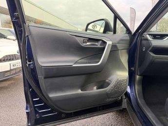 Toyota RAV4 2.5 VVT-i Hybrid Design 5dr CVT