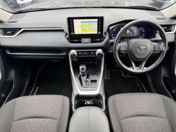 Toyota RAV4 2.5 VVT-i Hybrid Design 5dr CVT 2WD