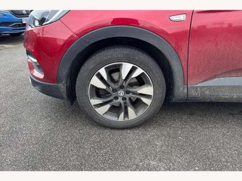 Vauxhall Grandland X 1.2 Turbo SRi Nav 5dr Auto