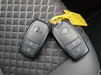 Mazda 2 Hybrid 1.5i Hybrid Select 5dr CVT