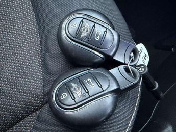 MINI Hatchback 1.5 Cooper 3dr Auto