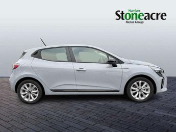 Renault Clio 1.6 E-TECH full hybrid 145 Evolution 5dr Auto