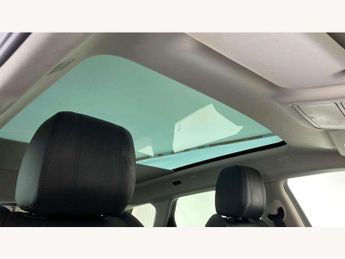 Land Rover Range Rover Evoque 2.0 P200 R-Dynamic SE 5dr Auto