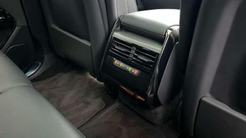 Land Rover Range Rover Sport 3.0 D300 Dynamic SE 5dr Auto